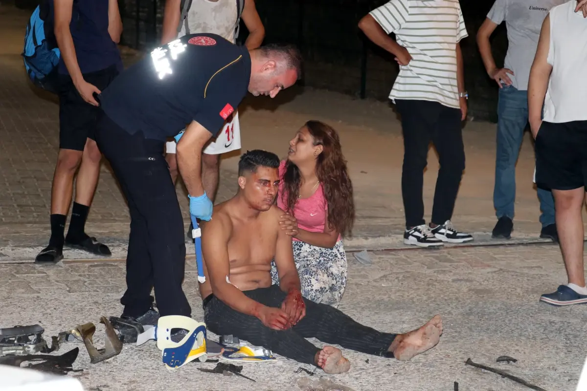 antalyada kafa kafaya kaza Ifp4nIwa