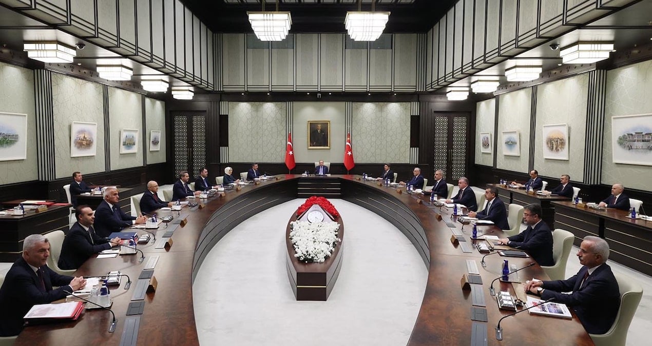 kabine toplantisi bestepede basladi ncNfw8dj