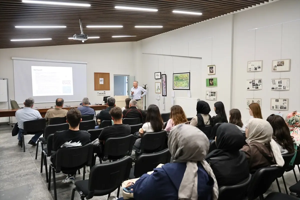 duzce universitesinde bahce konferansi DEsLDVJK.jpg