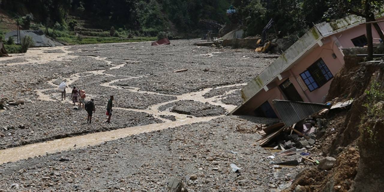 nepali sel ve heyelan vurdu 39 can kaybi hfBkDFFj