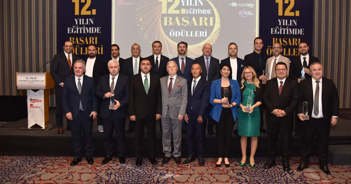 emko egitim cozumlerine yilin egitim teknolojileri sirketi odulu Cqzc64HW.webp