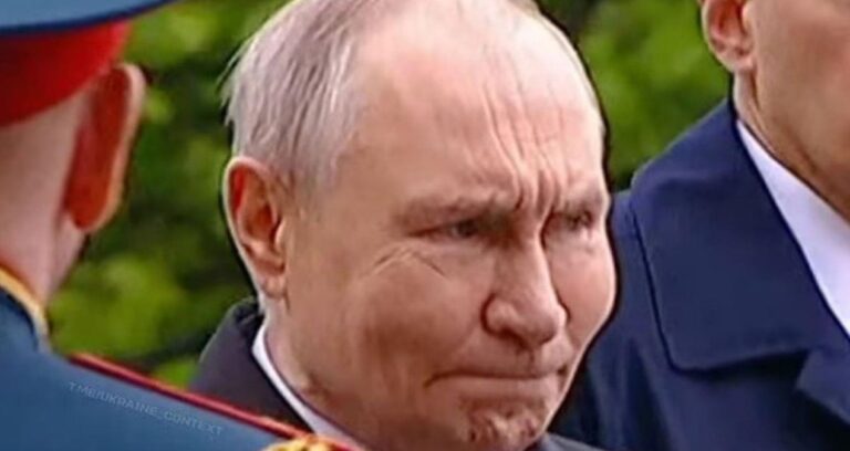 putinin-bu-goruntusu-dunyanin-gundeminde-botoks-mu-hastalik-mi-FjBxPfjL