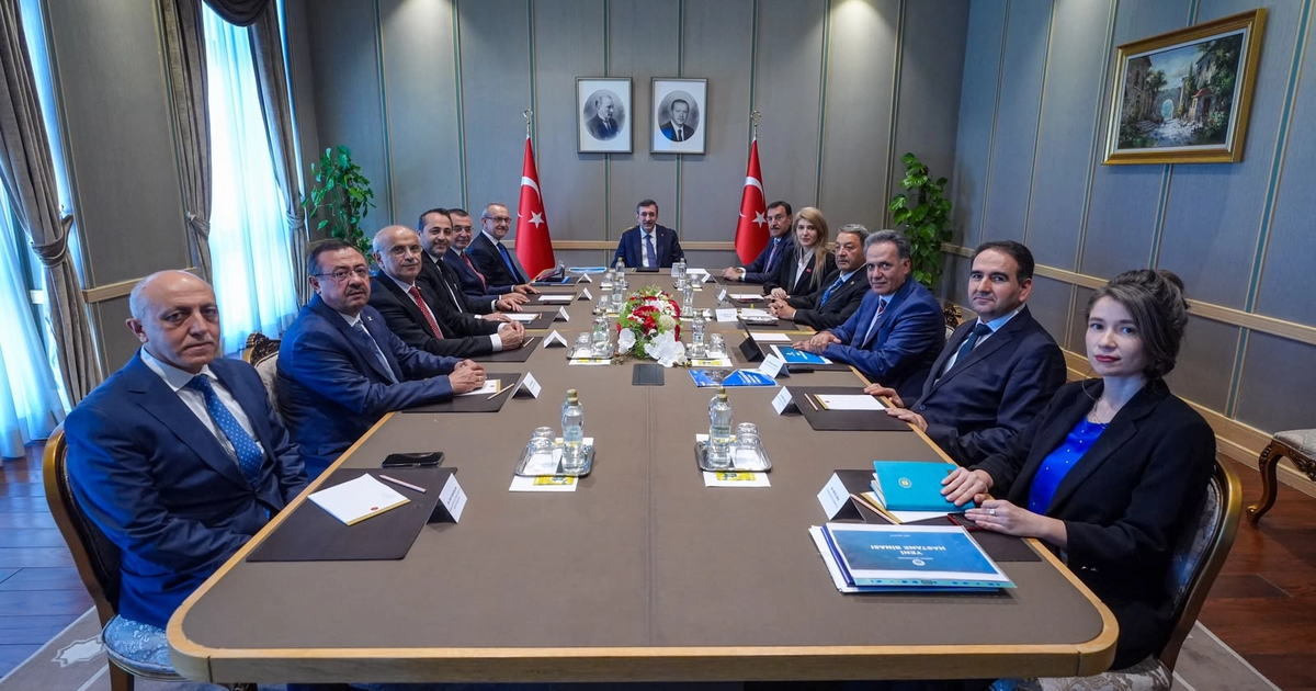 Cumhurbaskani yardimcisi cevdet yilmaza malatya cikarmasi tXItJqwI